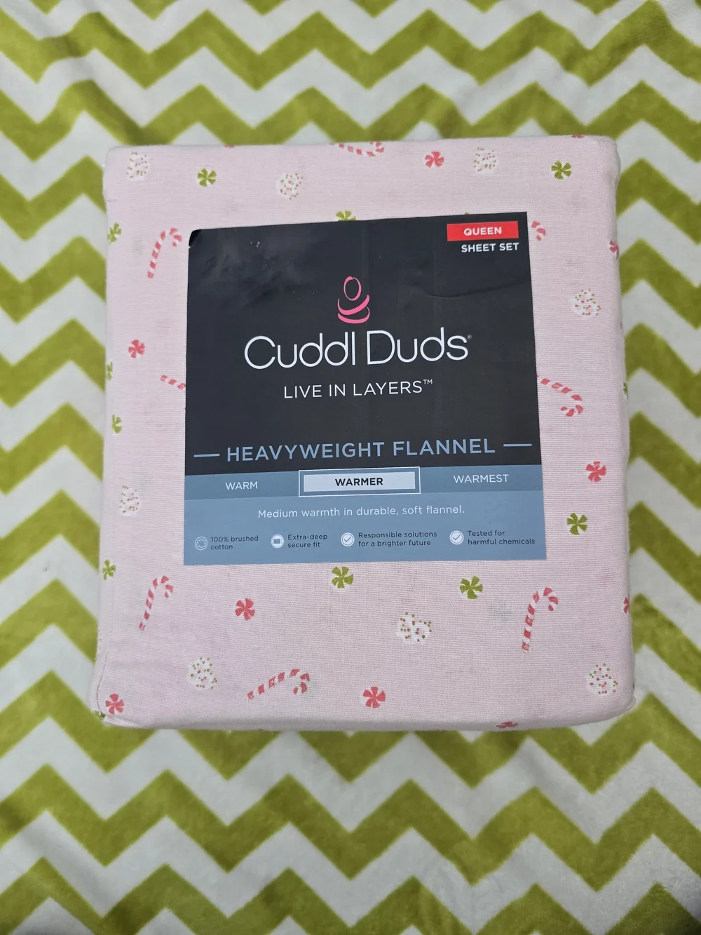 Cuddl Duds Queen Flannel Sheet Set - Pink Holiday Print Queen